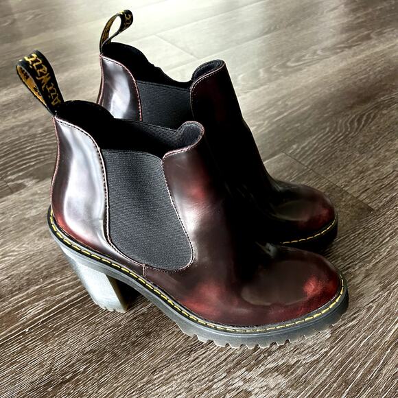 Dr. Martens Hurston Heeled Chelsea Boots in RARE Cherry Red Arcadia Worn Once! - Picture 3 of 16